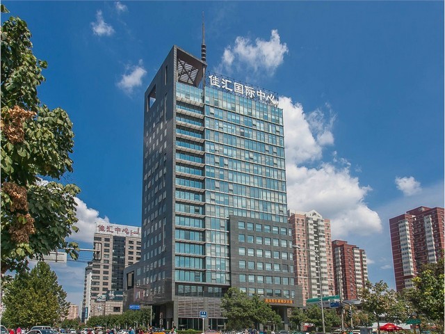 成都水平式装盒机多少钱一台